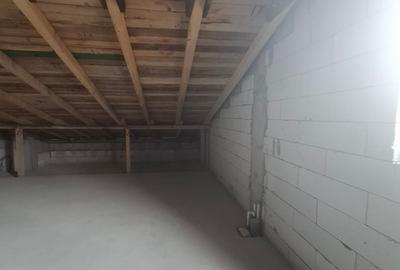 Duplex cu 4 camere cu Canalizare în Prelungirea Ghencea - 39