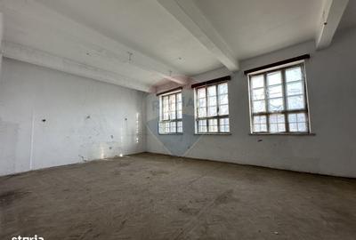 Spațiu comercial, de 2,500 mp, în Ultracentral