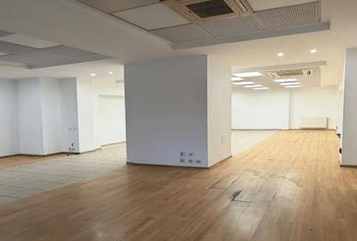 Spațiu comercial, de 230 mp, în Drumul Taberei - 3