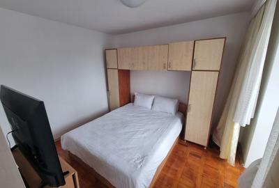 Apartament cu 2 camere semidecomandat, mobilat în Km 4-5