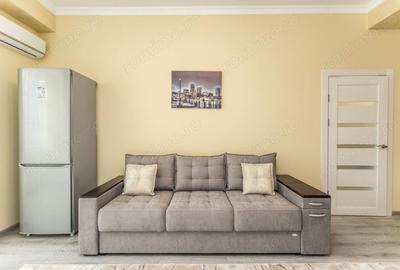 Apartament cu 2 camere decomandat în Romană