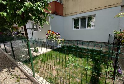 Apartament cu 2 camere decomandat în Micro 11 - 1