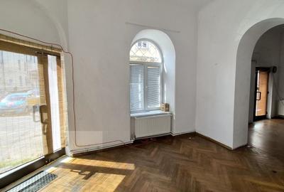 Birou, de 85 mp, în Universitate - 4