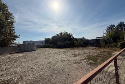 Teren Construcții intravilan de 1030 mp, în Odăi