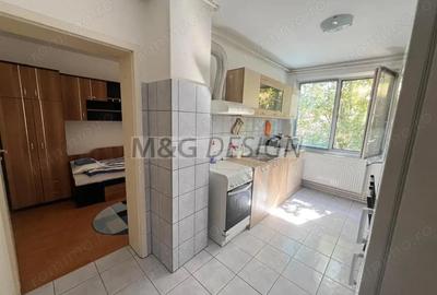 Apartament cu 3 camere semidecomandat, mobilat în Medicină