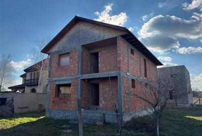 Casă individuală cu 5 camere cu Teren 377 Mp în Câmpineanca - 1