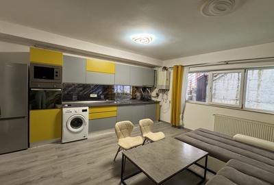 Apartament cu 2 camere semidecomandat, mobilat în Florești