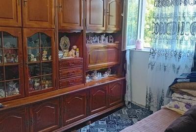 Apartament cu 2 camere semidecomandat în Vitan Mall