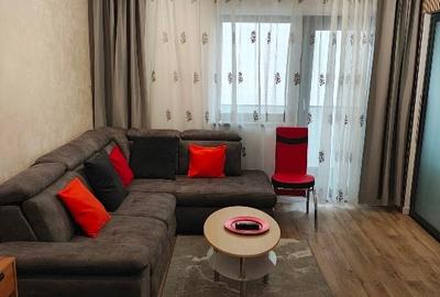 Apartament cu 3 camere decomandat, mobilat în Șelimbăr