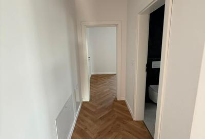 Duplex cu 4 camere cu Canalizare în Covaci - 2