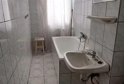 Garsonieră decomandată în Brâncoveanu
