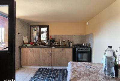 Casă cu 3 camere în Sânnicoară - 2