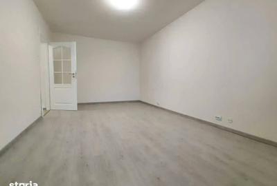 Apartament cu 3 camere decomandat în Ferentari