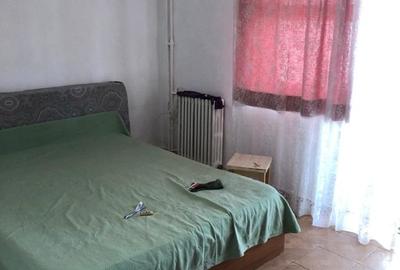 Apartament cu 2 camere decomandat în Podul de Fier - 9