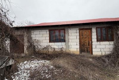 Casă cu 5 camere cu Teren 1250 Mp în Dumbrăveni - 4