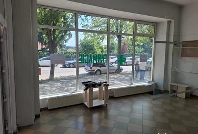 Spațiu comercial, de 91 mp, în Central - 2