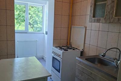 Garsonieră decomandată în Central - 4