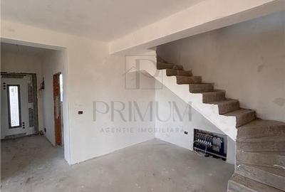 Casă cu 4 camere cu Teren 350 Mp în Central