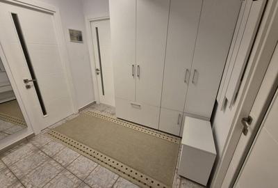 Apartament cu 2 camere decomandat, mobilat în Ultracentral