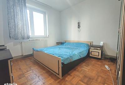 Apartament cu 2 camere semidecomandat în Craiovei