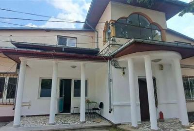 Spațiu industrial, de 200 mp, în Rahova