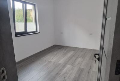 Casă cu 3 camere în Central