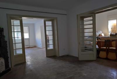 Casă cu 3 camere în Ultracentral - 4