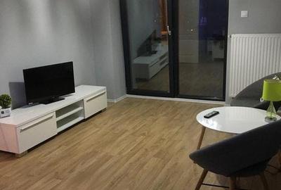 Apartament cu 2 camere decomandat în Între Lacuri