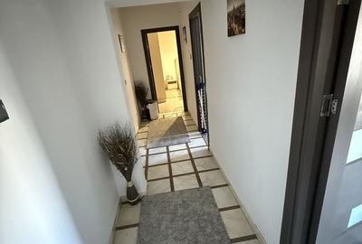 Apartament cu 3 camere decomandat în Dacia - 6