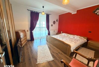 Casă cu 6 camere cu Teren 600 Mp în Bordei - 5
