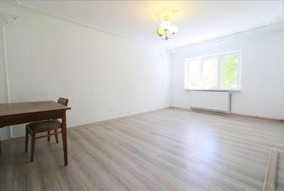 Apartament cu 2 camere decomandat în Nicolina - 1