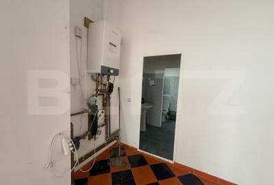 Spațiu comercial, de 1,120 mp, în Central - 12