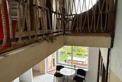 Casă cu 9 camere cu Teren 350 Mp în Sânmartin - 10