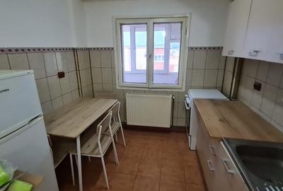 Apartament cu 2 camere decomandat în Central - 1