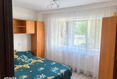 Apartament cu 2 camere semidecomandat în Calea București