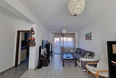 Duplex cu 4 camere cu Canalizare în Central - 2