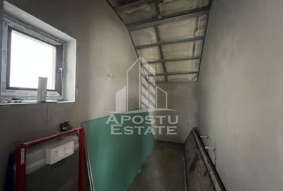 Duplex cu 4 camere cu Canalizare în Covaci - 3