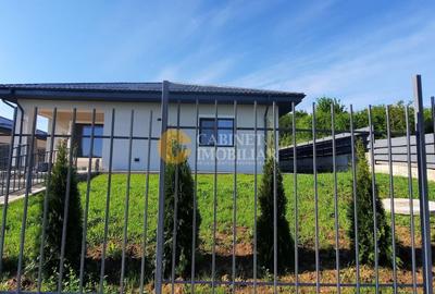 Casă individuală cu 4 camere cu Canalizare în Valea Adâncă - 9
