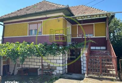 Casă cu 4 camere cu Teren 2188 Mp în Aiton - 3