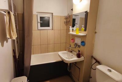 Apartament cu 2 camere decomandat în 1 Mai - 2