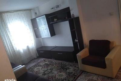 Apartament cu 4 camere în Dacia