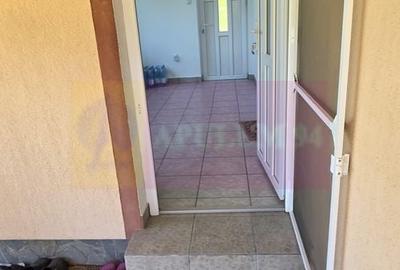 Casă individuală cu 5 camere cu Canalizare în Exterior Vest - 32