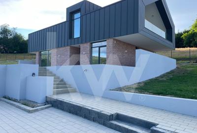 Casă individuală cu 5 camere cu Canalizare în Cisnădioara - 60