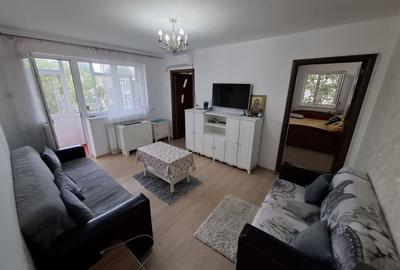 Apartament cu 3 camere semidecomandat, mobilat în Groapa