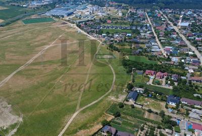 Teren Construcții de 1165 mp, în Lilieci - 3