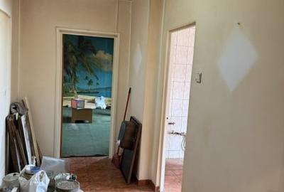 Apartament cu 2 camere decomandat în Brâncoveanu