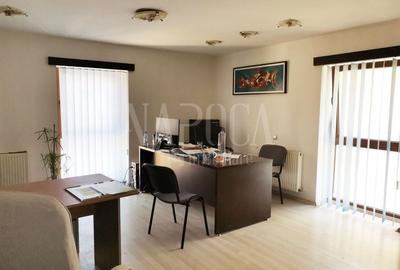 Spațiu comercial, de 72 mp, în Central - 1
