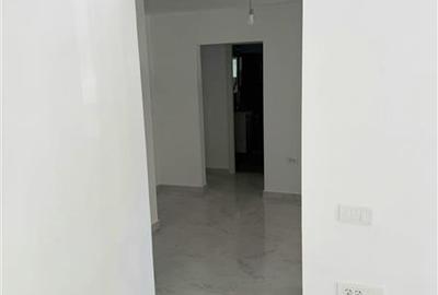 Spațiu comercial, de 49.5 mp, în Primo - 3