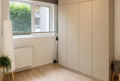 Apartament cu 3 camere decomandat în Floreasca