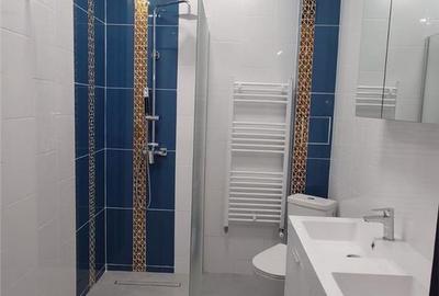 Apartament cu 3 camere semidecomandat în Central - 3